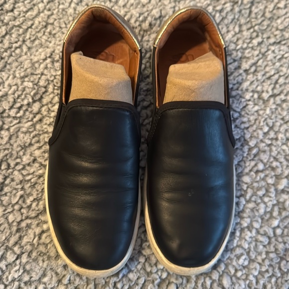 UGG Shoes - Ugg leather shoes in black size 7